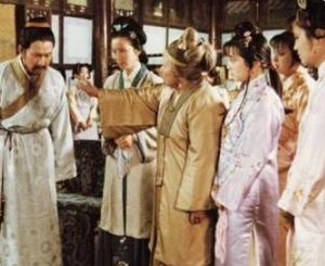 红楼梦宝玉被下蛊后贾政一点都不着急，是为什么？