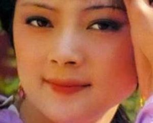 红楼梦中众多女子中，谁是最懂得人情世故的人？