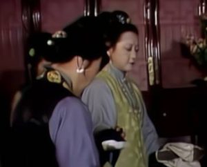 红楼梦中邢夫人是什么形象？为何说她心机颇深？