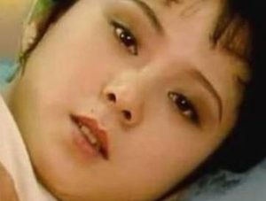 红楼梦中王夫人为何要跟贾母说晴雯得了女儿痨？