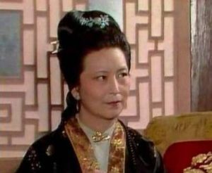 红楼梦中王夫人看见宝玉被打后是什么表现？为何会不替他求情