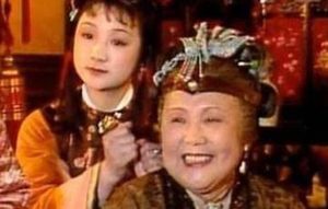 《红楼梦》在贾母的八十大寿上凤姐受辱，为何贾母不管？