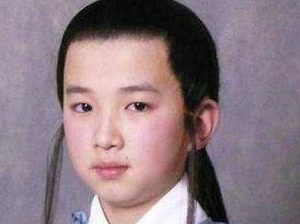 红楼梦中贾环与贾兰经常一起出入，他们的关系好吗？