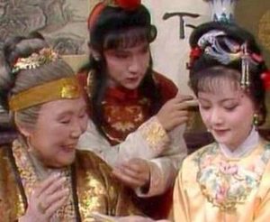 红楼梦中宝钗对宝玉是一种什么样的感情？