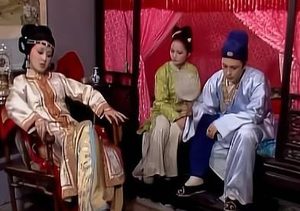 红楼梦中王家碾压贾家，为什么王熙凤还嫁给贾琏呢？