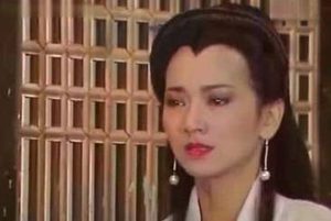 《雷峰塔奇传》第十回讲了什么故事？