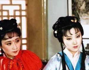 红楼梦中黛玉与香菱之间的关系怎么样？