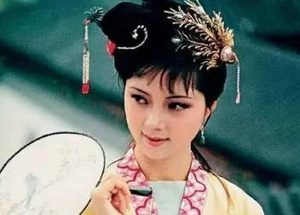 红楼梦中贾母喜欢林黛玉，为什么没有赏林黛玉东西？