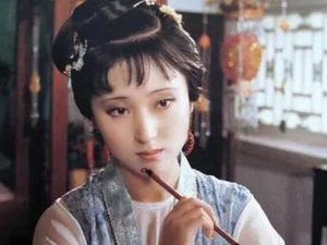 红楼梦中，作者用哪六位古人解读林黛玉？