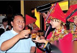 彝族酒文化 昭觉彝族的酒文化有什么特点