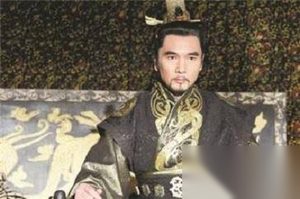 赢驷与秦穆公有何关系？嬴驷为何要车裂商鞅