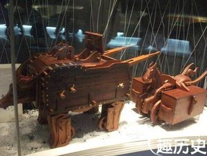 诸葛亮制造木牛流马运粮的故事