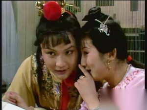 金钏为什么与贾宝玉调情？金钏为什么会被王夫人撵出去？