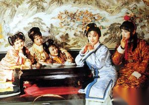 曹雪芹为何把赵姨娘描写的可悲可怜？