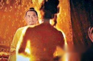 武则天的第一位面首是由谁引荐的？ 武则天男宠结局