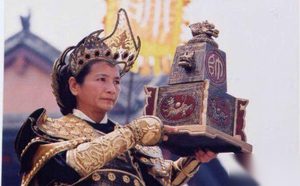 揭秘杨门女将历史真相:佘太君是否真实存在