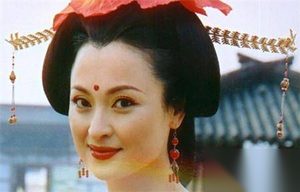 揭秘 古代女子用的最早进口化妆品是什么