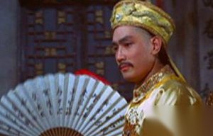 乾隆如何理发？老师傅被杀小徒弟封官