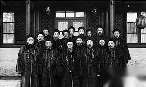 晚清慈禧面对列强武力威胁放硬话：一把黄土也不给！