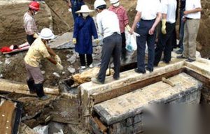 孙悟空墓中出土金箍棒:世界上真有孙悟空墓吗？