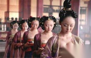 古代宫女与皇帝行房哪个动作不能做？否则杀头