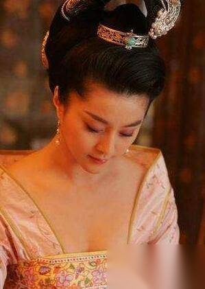 山口百惠竟声称是杨贵妃的后裔？学者：这是不可能的