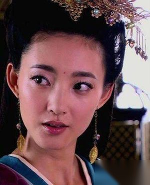深度揭秘汉朝后宫各位貌美的丽人明争暗斗的故事