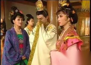 武则天是如何登上皇帝宝座的，从哪里可以看出来