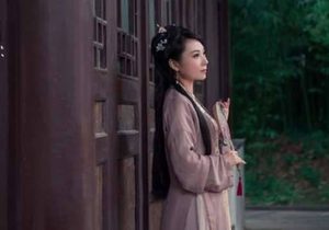 古代后宫中，宫女们的日常生活都做些什么？