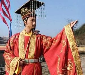 关于阮福晈的评价如何？阮福晈对越南有什么影响