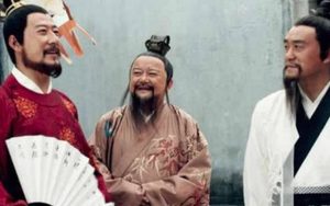 朱元璋到底是个暴君还是个伟人？