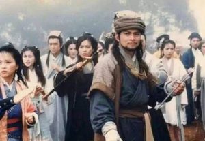 天龙八部中乔峰为何要自尽？
