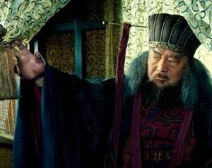 黄巾起义和董卓乱政相比 谁对东汉的危害更大呢