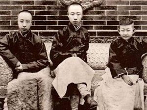 溥仪为什么不逃到国外去 而是成为苏联的俘虏呢