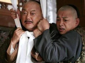 和珅为什么不提前巴结好嘉庆 简单来说和珅也不知道嘉庆会继位