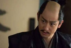 古代日本为什么会流行秃顶发型 这个发型的由来有什么故事