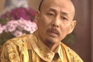 清朝为什么会出现无贤臣无名将又明君这一现象？原因是什么