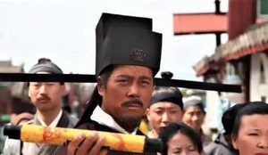 王安石推行的青苗法具体什么内容？有什么影响？