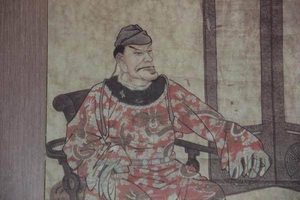 历史上的朱元璋到底长什么样？他真的长的奇丑无比吗？