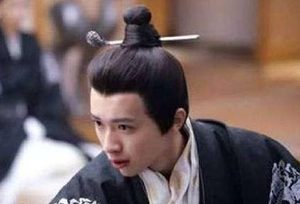 从人为因素和客观需求的角度分析北宋为什么定都开封