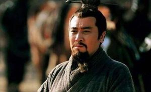 演义中的刘备武艺智谋都不行，真实历史上如何呢？