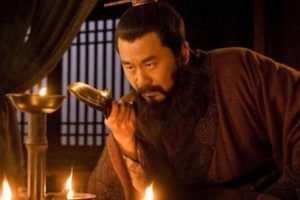 华佗只是个医生，为何曹操非要杀他呢？
