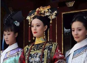 康熙为什么将祖母孝庄的尸体一直停放在宫中不下葬呢？