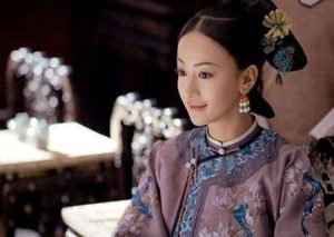永璘也是玲妃的儿子，为何乾隆更偏爱后来的嘉庆皇帝呢？