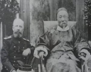 世人是如何评价李鸿章的？李鸿章又是如何评价慈禧太后的？