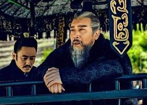 挟天子以令诸侯的行为，在当时给曹操带来了哪些影响？
