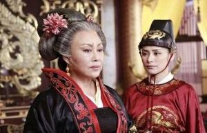 武则天登基称帝后，为什么将都城由长安迁往洛阳？