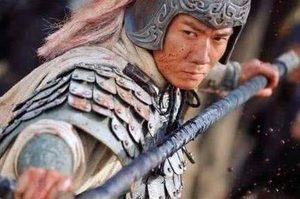 赵云和许褚的两次交锋，为何都没分出结局？二人实力有差距吗？