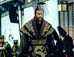 除了孔融之外，还有哪些不听命的士大夫被曹操所杀？