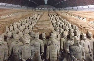 秦始皇陵中的兵马俑，为什么都没有戴头盔？